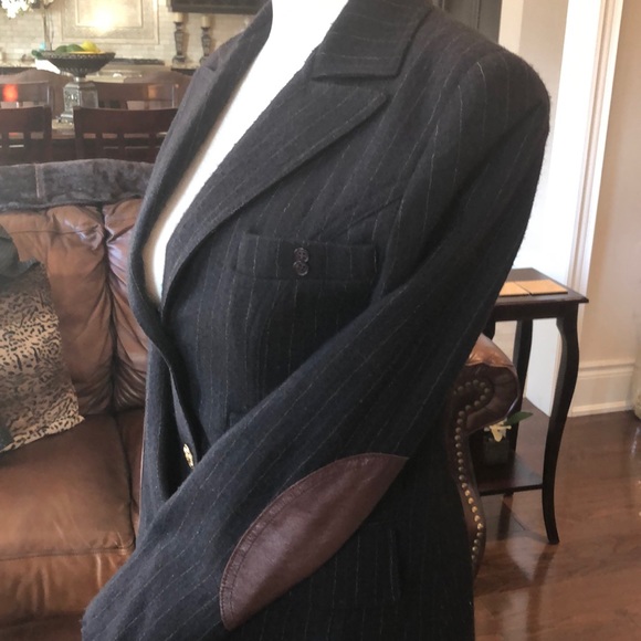 Smythe Jackets & Blazers - Beautiful Smythe blazer with leather elbow patches